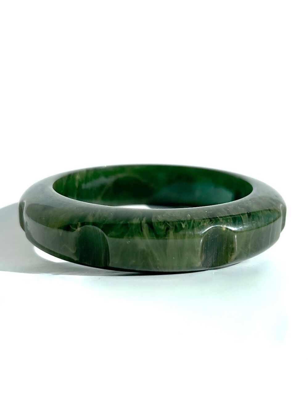 Rare 1930s-40s Carved Bakelite Bangle Bracelet